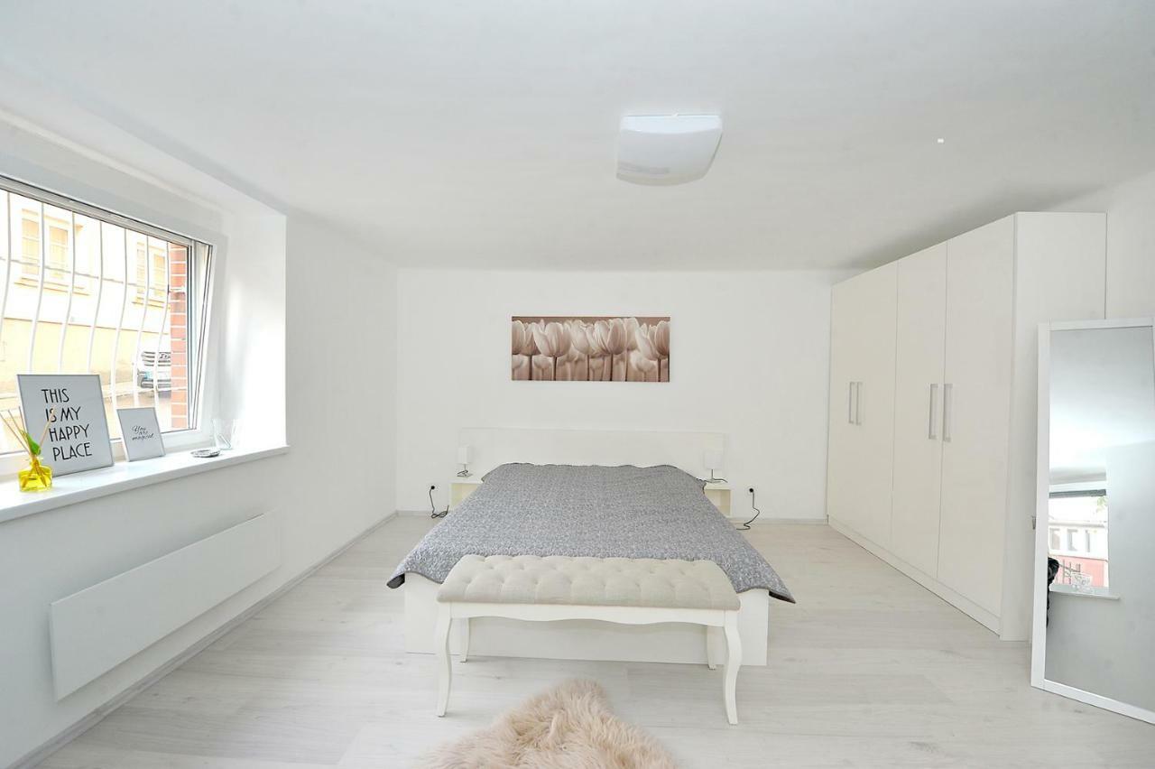 Pure Apartman Pecs Bagian luar foto