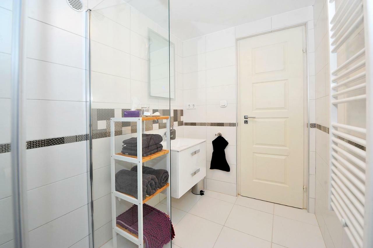 Pure Apartman Pecs Bagian luar foto