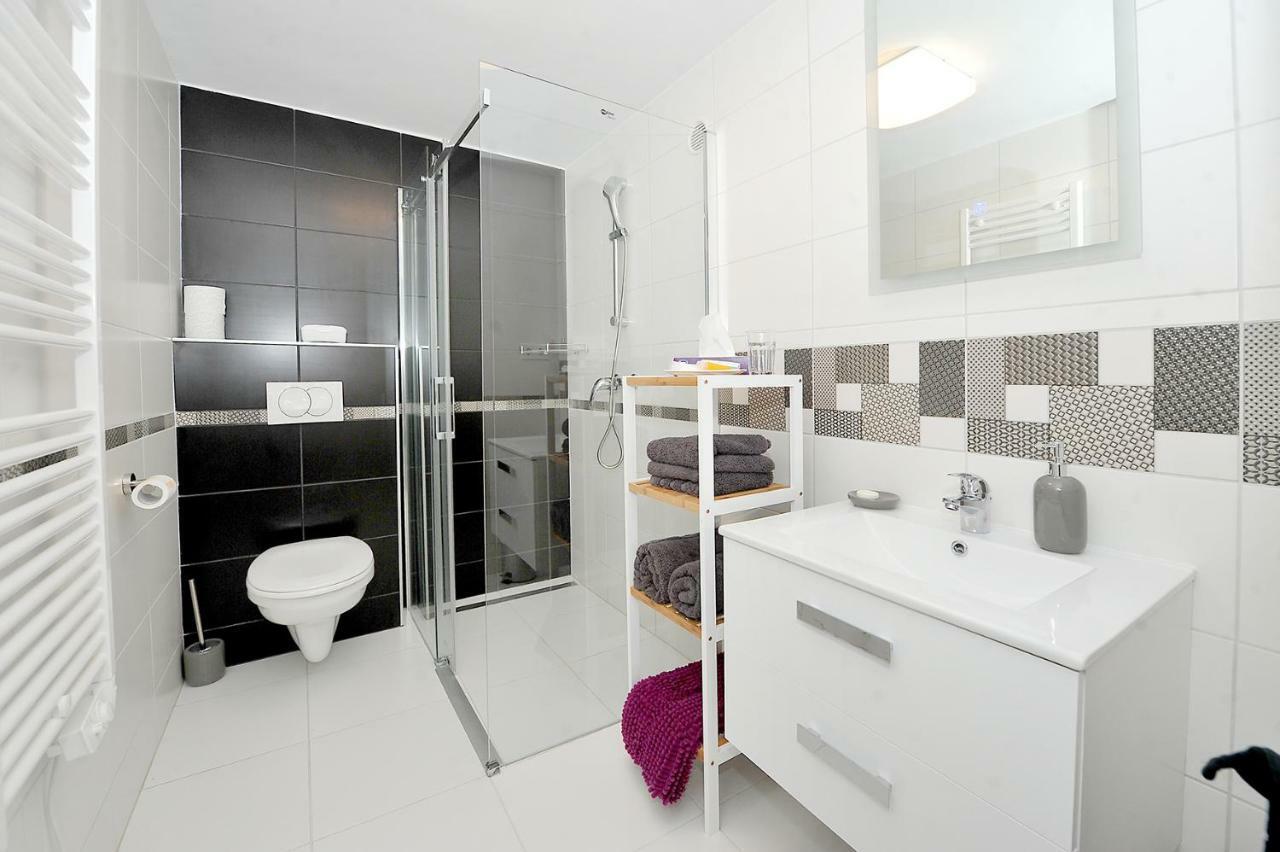 Pure Apartman Pecs Bagian luar foto